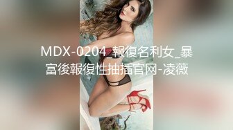 甜味反差少女【兔崽baby】超市、停车场大胆露出喷尿，在马路中央人前喷水 水太多了没忍住 他们经过还在喷！ (2)