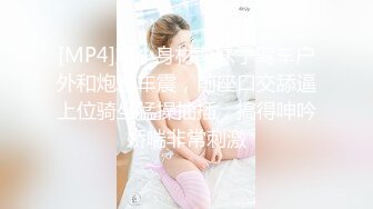 这身材你敢信是一个40多岁的美熟女