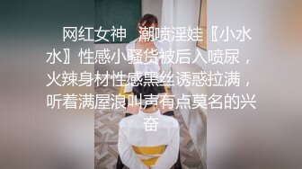 一对野性极品身材人妖69互吃肉棒性欲上来邀请猛男玩屁眼前面吃JJ3P互干一起爽