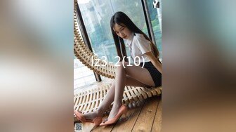 [MP4/ 2.68G] 榨精机少妇全程露脸伺候三个大哥激情啪啪性爱直播，被几哥大哥各种蹂躏爆草