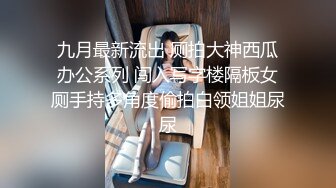 良家饑渴騷妹子鏡頭前露奶露逼與狼友激情互動 脫光光揉奶掰穴挑逗呻吟浪叫連連 逼逼被操多得黑了 對白淫蕩