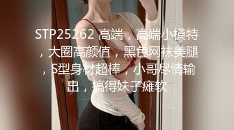 00后嫩妹为赚钱约炮友激情大秀，舔屌口交活很熟练，美臀骑乘抽插搞一半不搞，拿瓶子浴室猛插出白浆