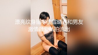 挑逗内心最深处的欲望！OnlyFans极品网红模特 Tharinton绝美花瓣浴诱惑！唯美和性欲融为一体