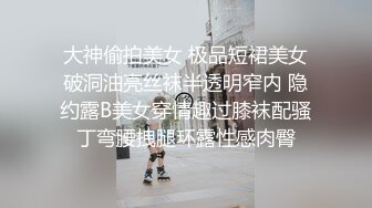 [原创] 刚洗完澡就蹲下吃大鸡巴，然后直接带进房间操