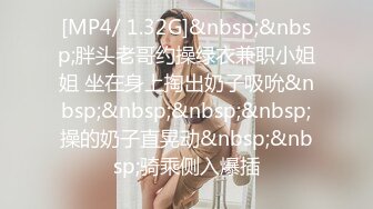 漂亮女朋友 活儿不错，'看我'，‘唔，我看你怎么口’，笑容好阳光喔~